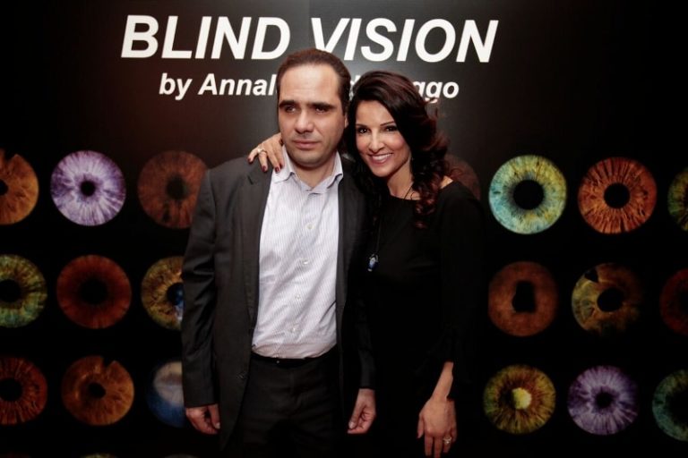 Blind Vision di Annalaura di Luggo,  viaggio di luce per chi non la vede che illumina chi vede