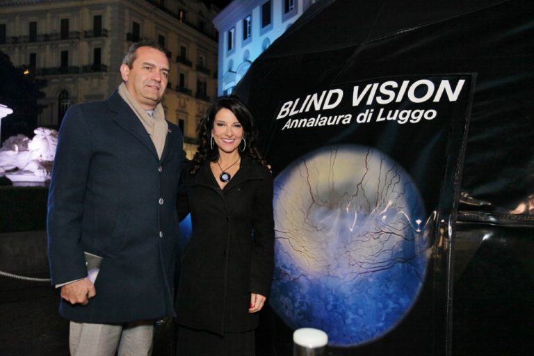 Blind Vision in piazza dei Martiri il progetto di Annalaura di Luggo per i non vedenti
