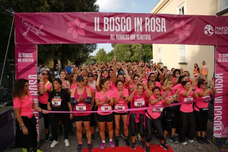 Bosco in Rosa, passeggiata per le donne del mondo 