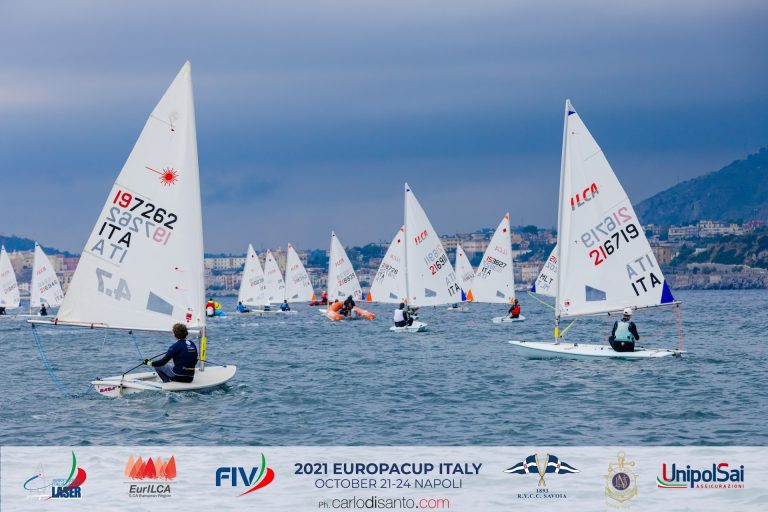 Napoli, la grande vela si sposta a Nisida: la carica dei 300 alla Coppa Campioni ILCA