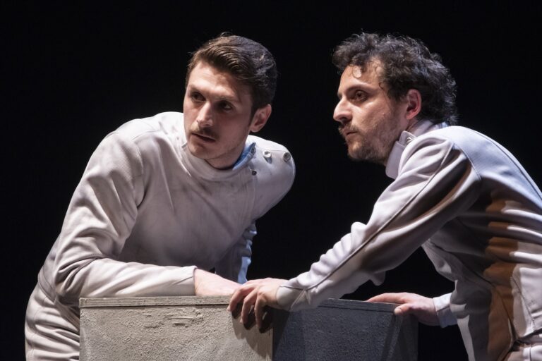 Al Teatro Civico 14 di Caserta, Mario Gelardi dirige il racconto di Conrad “I duellanti”